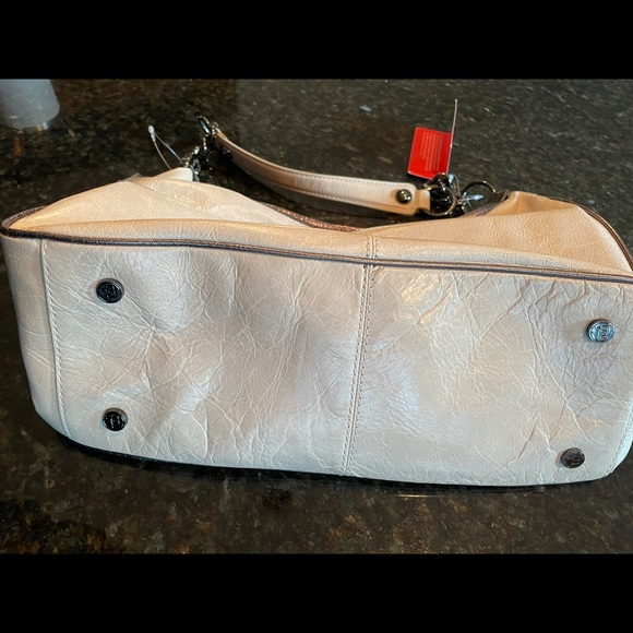 NWT Elliot Lucca Izzie Purse in Stone White - Picture 6 of 7